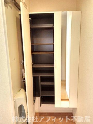 【玄関】 | サン・ブランドール | シューズボックス