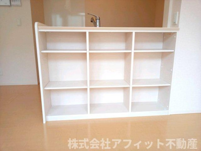 【その他】 | サン・ブランドール | リビング収納カウンター