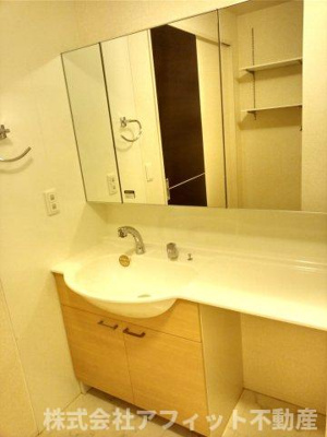 【洗面所】 | サン・ブランドール | 洗髪洗面化粧台