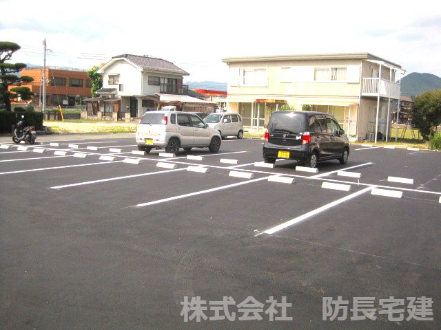 山口市吉田の駐車場の駐車場