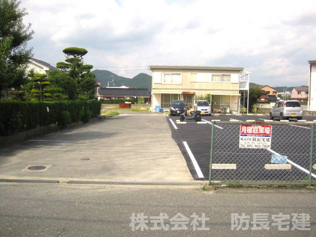 山口市吉田の駐車場の駐車場
