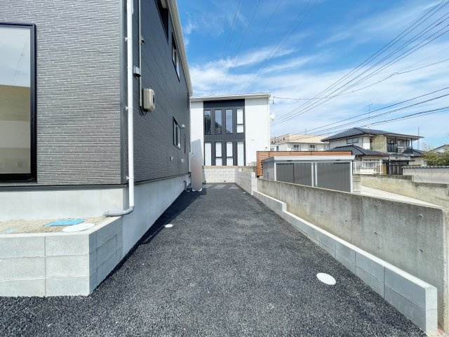 郡山市富田町第18　Cradle Garden　全2棟の駐車場