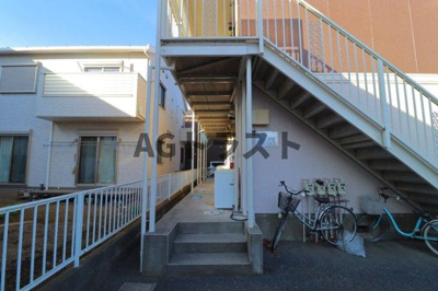 【エントランス】 | パフィオニッシン