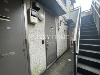 【その他共用部分】 | 1階でも安心の防犯シャッター付きです♪