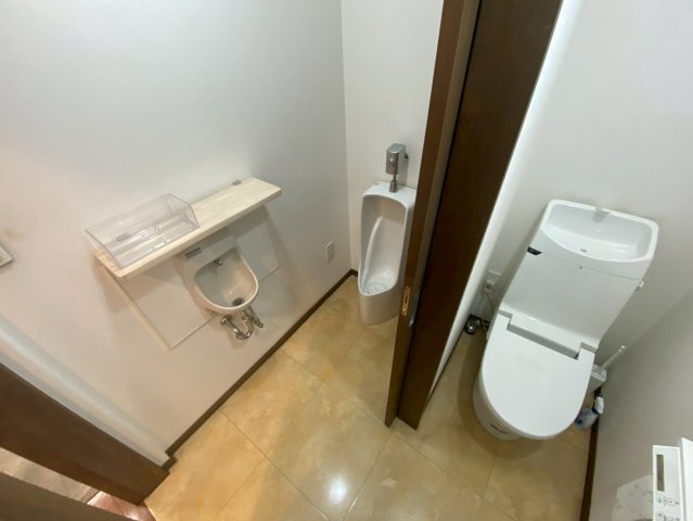 若宮２丁目５店舗のトイレ