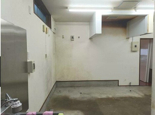 若宮２丁目５店舗の内装