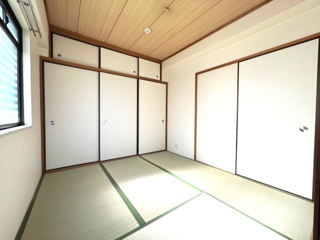 HACHIBUSE六甲の和室|日本らしい落ち着いた雰囲気の和室です