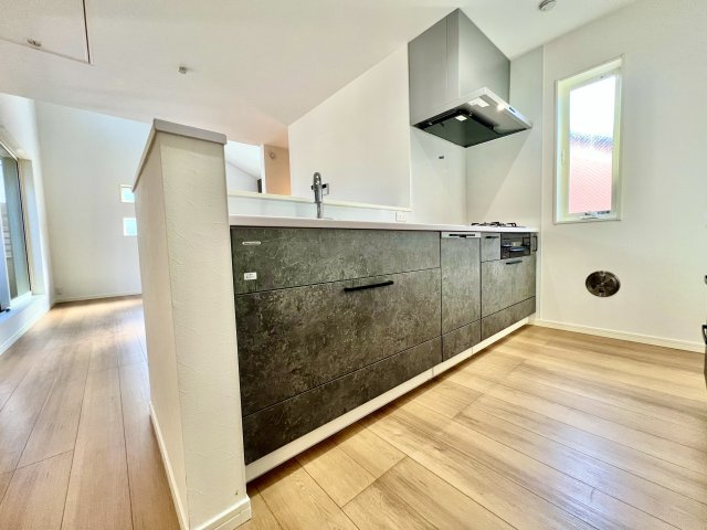 【キッチン】 | 練馬区土支田3丁目　新築戸建4790万円 | ◇食洗機・タッチレス水栓で機能的です◇