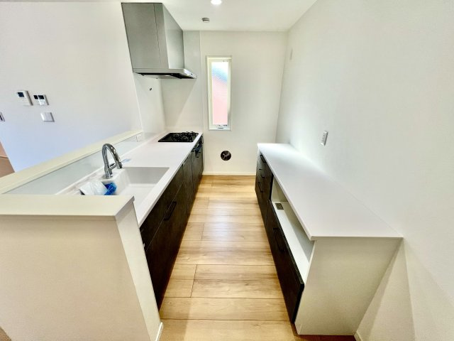 【キッチン】 | 練馬区土支田3丁目　新築戸建4790万円 | ◇うれしい背面カップボード付です◇