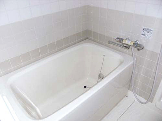 メゾンドカスカード六甲の浴室