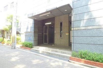 森ノ宮スカイガーデンハウス　BRAVI不動産のエントランス|個人の部屋や寝室として使える洋室です