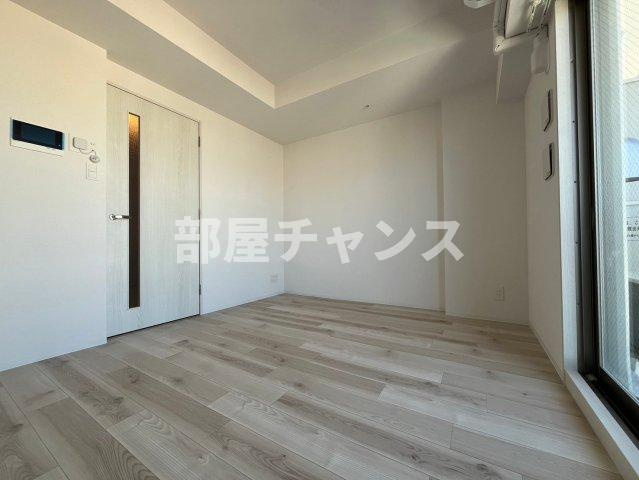 エスリードレジデンス上前津フロントの寝室|ゆとりの広さです