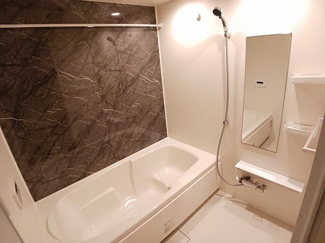 エトワール　Ａの浴室