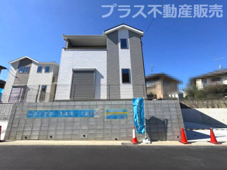 【外観】 | 完成しました。物件内部もご見学頂けます。プラス不動産販売にお任せ下さい。