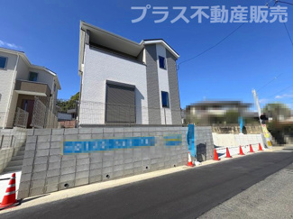 【外観】 | 現地写真。プラス不動産販売なら、現場の全ての棟をまとめてご見学頂けます。