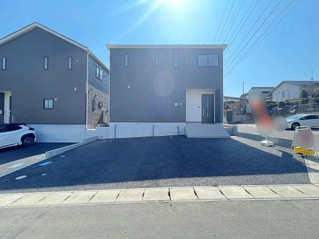 郡山市日和田町第22　Cradle Garden　全2棟の駐車場