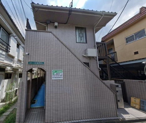 ストーリオ高円寺Ⅰのエントランス