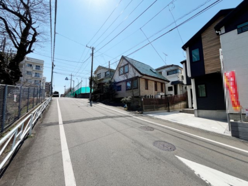 祝　成約済み　八王子市　台町　新築戸建て　６期の前面道路含む現地写真|～仲介手数料無料☆八王子ひなた不動産～　八王子市台町　新築戸建て