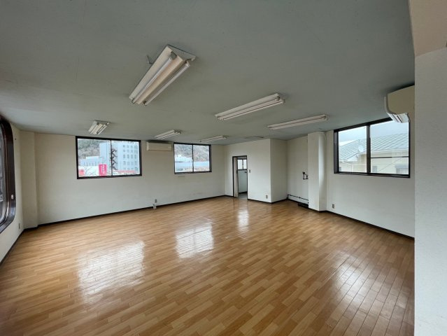 落合ビルの内装