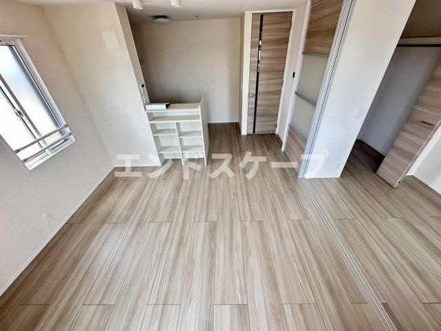 アーバンブリッジの居間・リビング|高崎、前橋のお部屋探しはエンドスケープまで！お客様の理想お聞かせ下さい♪