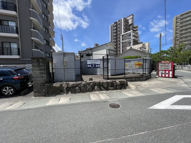 【駐車場】 | レンタル収納庫（原古賀）