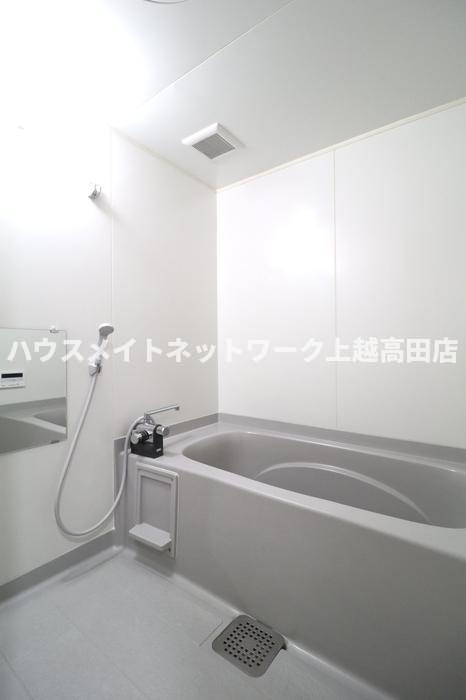 ロイヤルフローリッシュの浴室|浴室