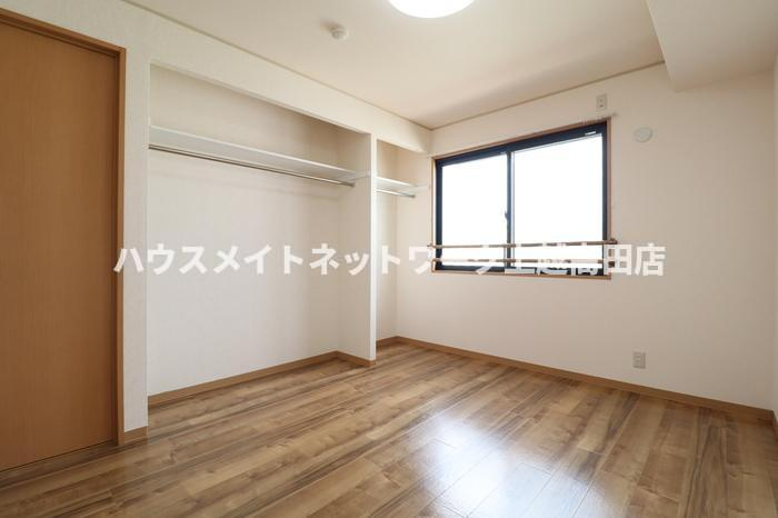 ロイヤルフローリッシュの洋室|洋室