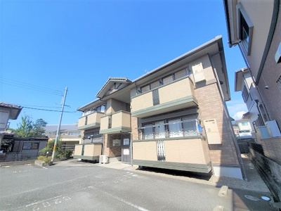 【エントランス】 | ラフィーネ結崎A