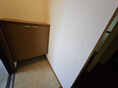 【玄関】 | ラフィーネ結崎A