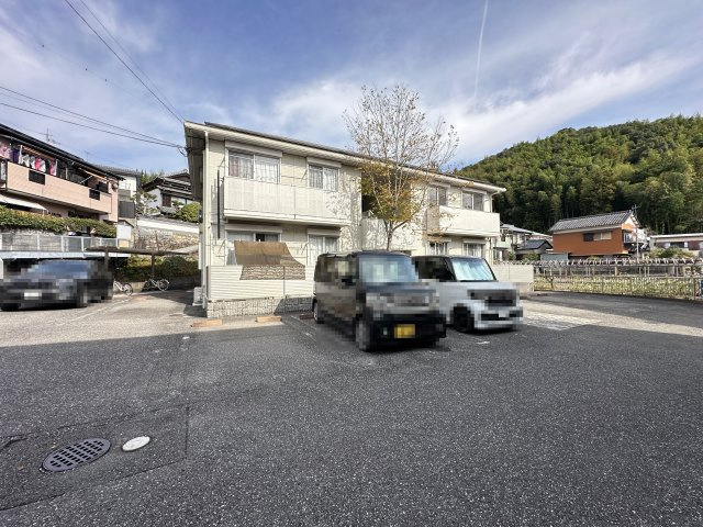 ファルカスⅠ B棟の外観