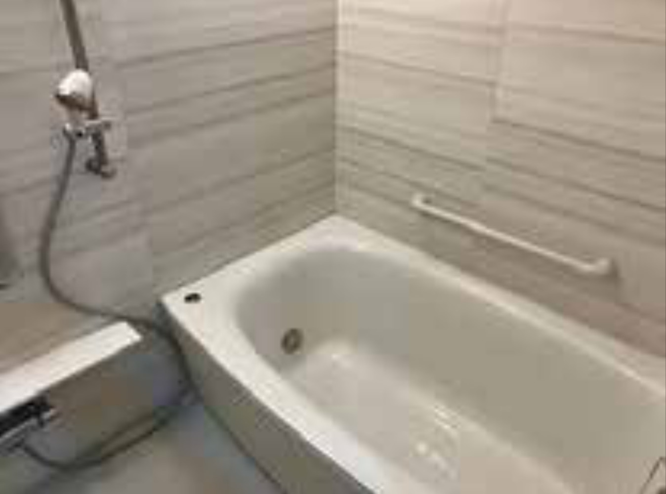 アンビシャス南柏の浴室