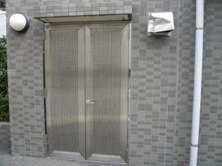 ゴミ置き場