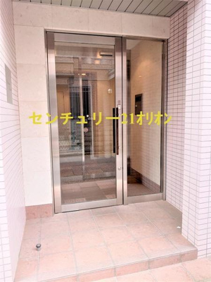 【エントランス】 | Aurum Court（オーラムコート）