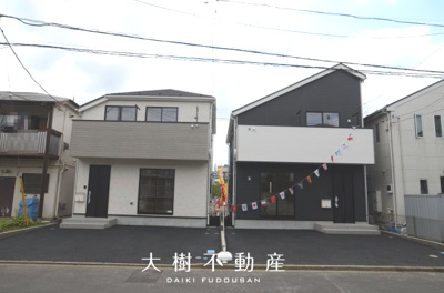 【外観】 | 綾瀬市綾西２丁目 新築戸建て 全2棟【仲介手数料無料】 | 宅地建物取引士による不動産のご説明・現地のご案内、住宅金融普及協会住宅ローンアドバイザーが住宅ローンのアドバイスから融資実行までのお手伝いをしっかりサポートします♪