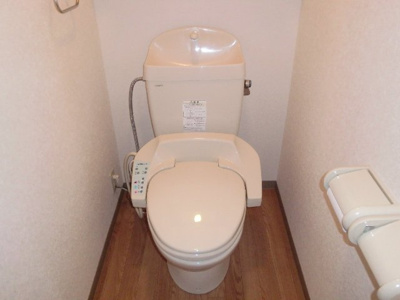 【トイレ】 | レジオン・ド’ヌール | シャワー付トイレ