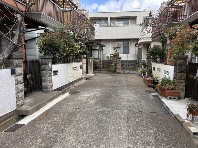 西舞子4丁目土地の前面道路含む現地写真