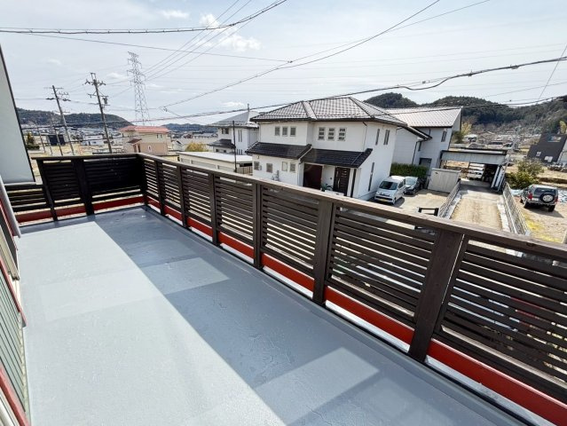 中古住宅　高木のバルコニー