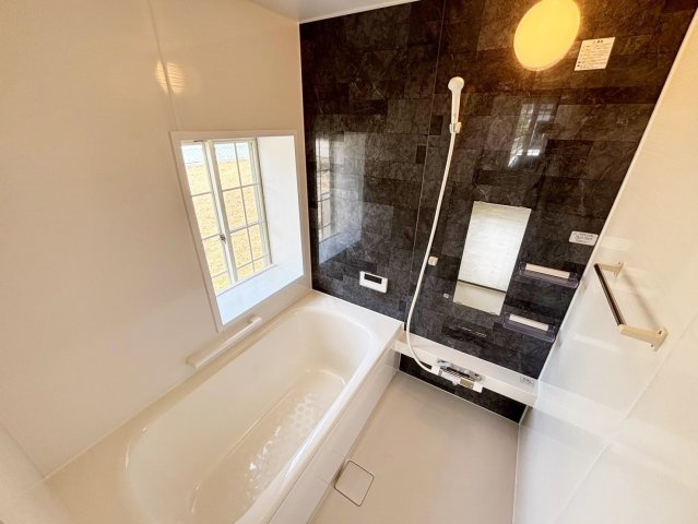 中古住宅　高木の浴室