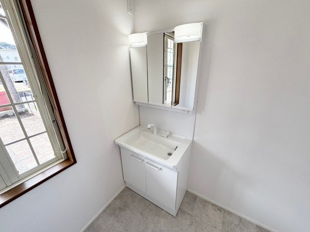 中古住宅　高木の独立洗面台