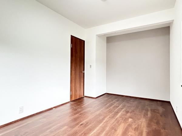 高知市神田 戸建ての洋室|2階北側洋室