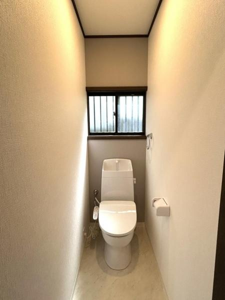 高知市神田 戸建てのトイレ