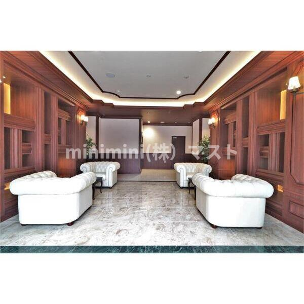 プレジオ天神橋Ⅱのロビー