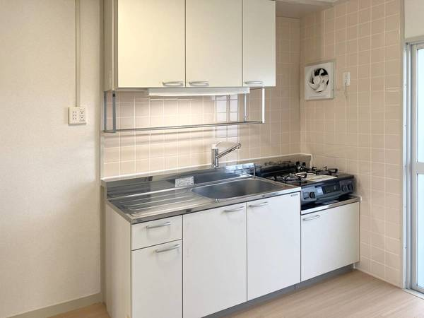 ビレッジハウス志染20号棟のキッチン|ビレッジハウスの同一物件・同一タイプの間取りの写真です