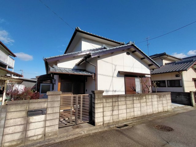 下島山甲　中古戸建の外観