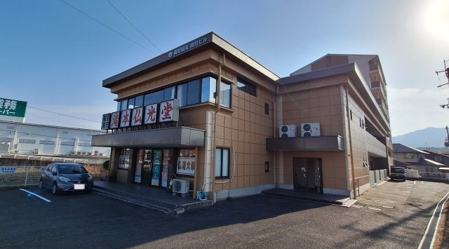 奥村ビルの外観