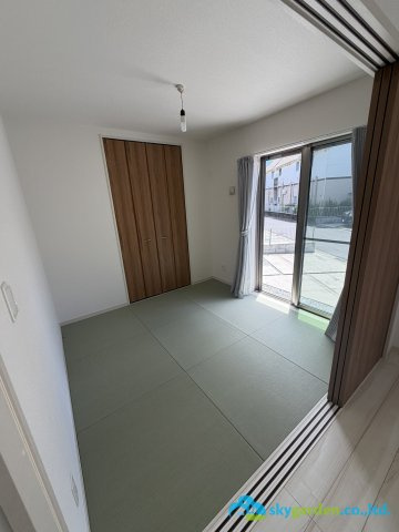 平塚市長持　中古戸建の和室