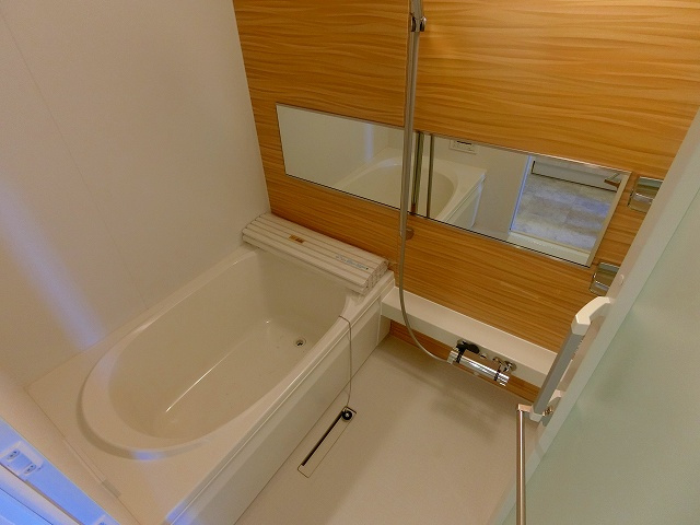 シャーメゾンF甲子園の浴室