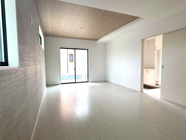 仲介手数料不要　KEIAIビルド合志市幾久富１期【南ヶ丘小・合志中】の居間・リビング