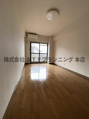 仲介手数料０円！Blois南山Ⅰの居間・リビング