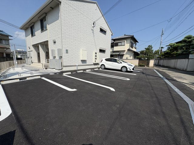 TORISIA八代の駐車場